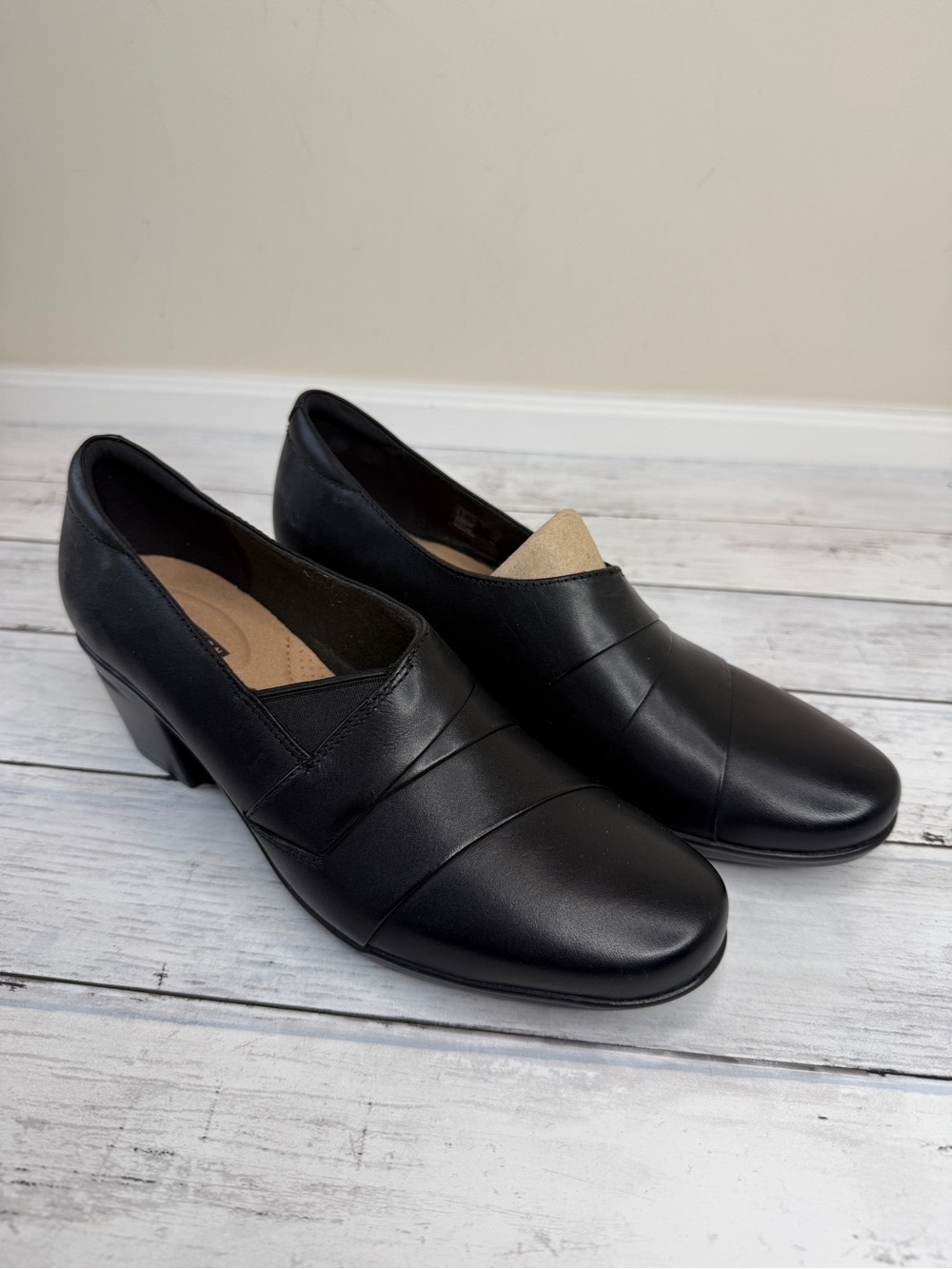 Clarks Black Low Heel Slip-On Dress Pumps